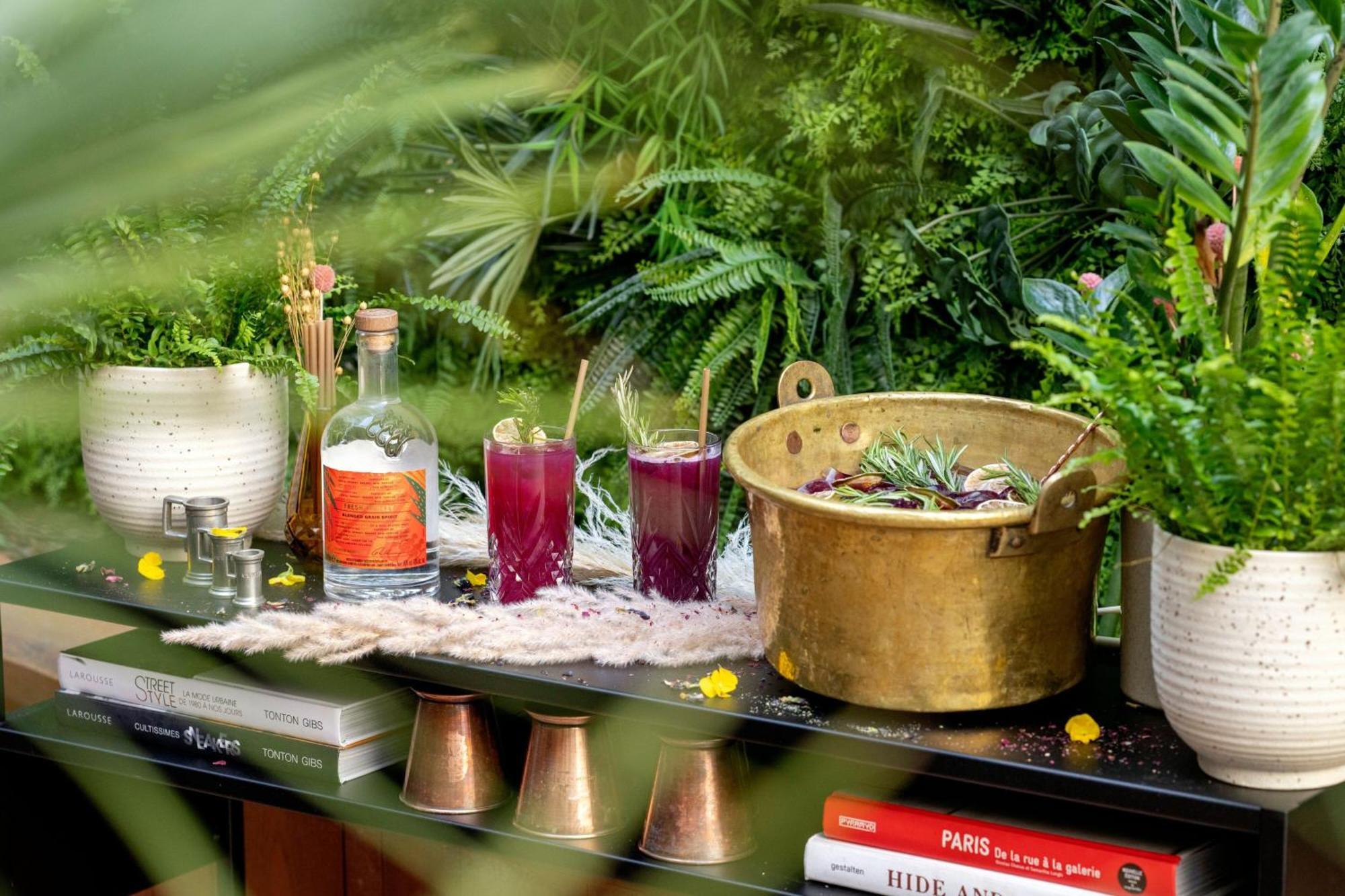 Renaissance Paris Republique Hotel & Spa Bagian luar foto